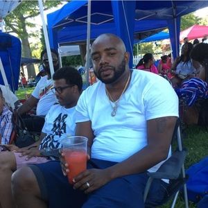 Meet your Posher, Stanley